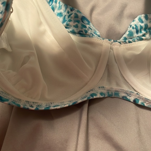 Artesands bathing suit top - Picture 5 of 7